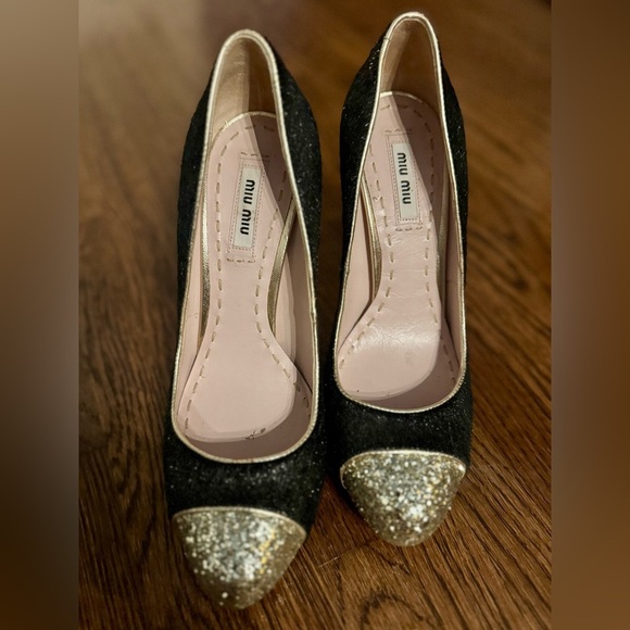 Miu Miu Black and Gold Women's Heels - Picture 4 of 11
